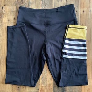 Zyia- bumblebee light n tights size 8-10